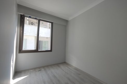 Küçükkuyu'da Satılık 2+1 Daire (6)