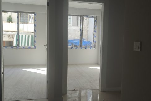 Küçükkuyu'da Satılık Ara Kat 2+1 Daire (1)