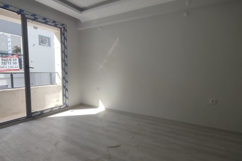 Küçükkuyu'da Satılık Ara Kat 2+1 Daire (11)