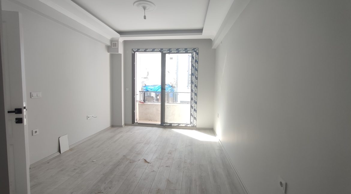 Küçükkuyu'da Satılık Ara Kat 2+1 Daire (14)