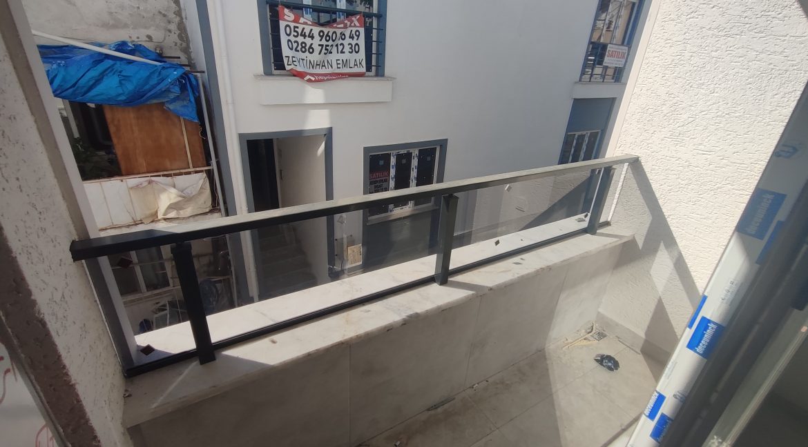 Küçükkuyu'da Satılık Ara Kat 2+1 Daire (15)