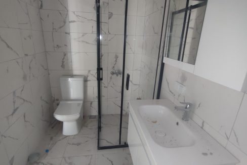 Küçükkuyu'da Satılık Ara Kat 2+1 Daire (2)