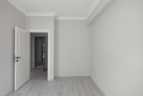 Küçükkuyu'da Satılık Ara Kat 2+1 Daire (6)