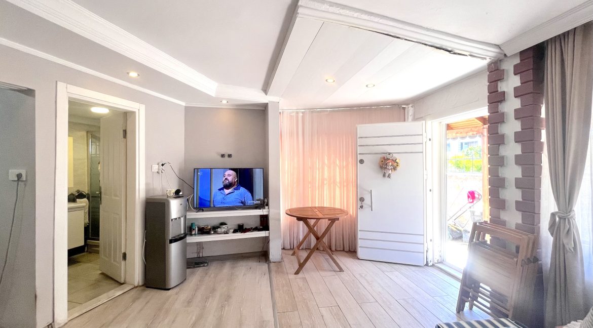 Mıhlı Mahallesi, Bağbaşı Mevkii’nde Satılık Tek Katlı 1+1 Müstakil Ev