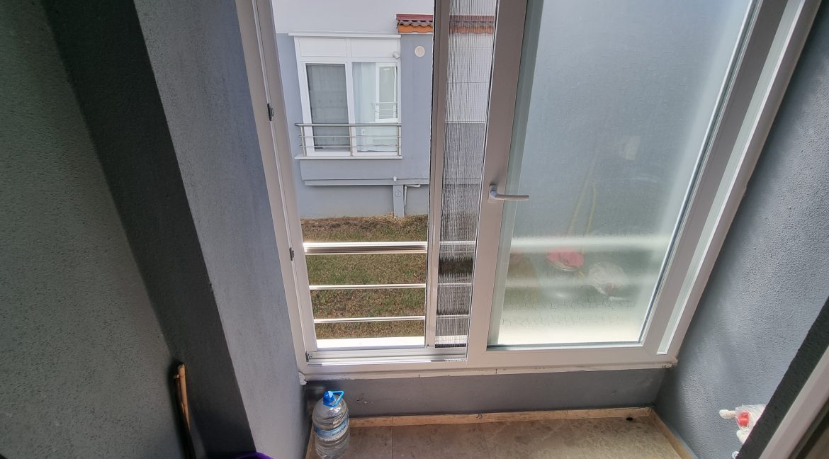 Küçükkuyu Mıhlı Mahallesi'nde Satılık İkiz Müstakil Ev