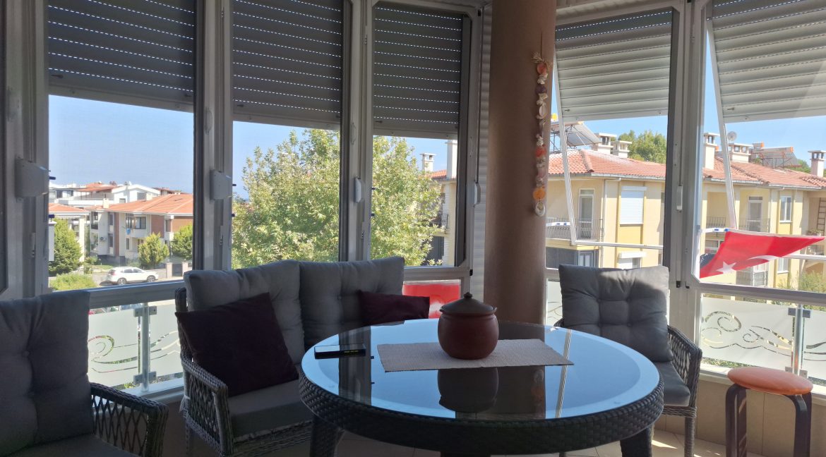Altınoluk Narlı Sahili’nde Satılık 2+1 Daire
