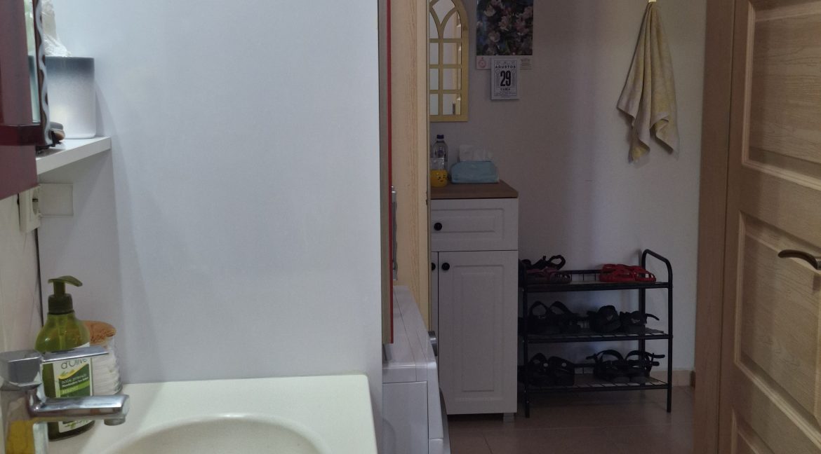 Altınoluk Narlı Sahili’nde Satılık 2+1 Daire