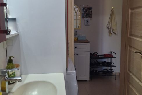 Altınoluk Narlı Sahili’nde Satılık 2+1 Daire