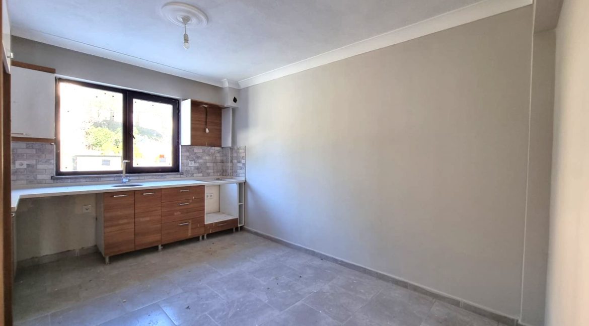 Ayvacık Yeniçam Köyü Girişi'nde Satılık Kiralık Müstakil Evler (11)