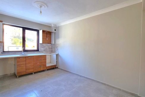 Ayvacık Yeniçam Köyü Girişi'nde Satılık Kiralık Müstakil Evler (14)