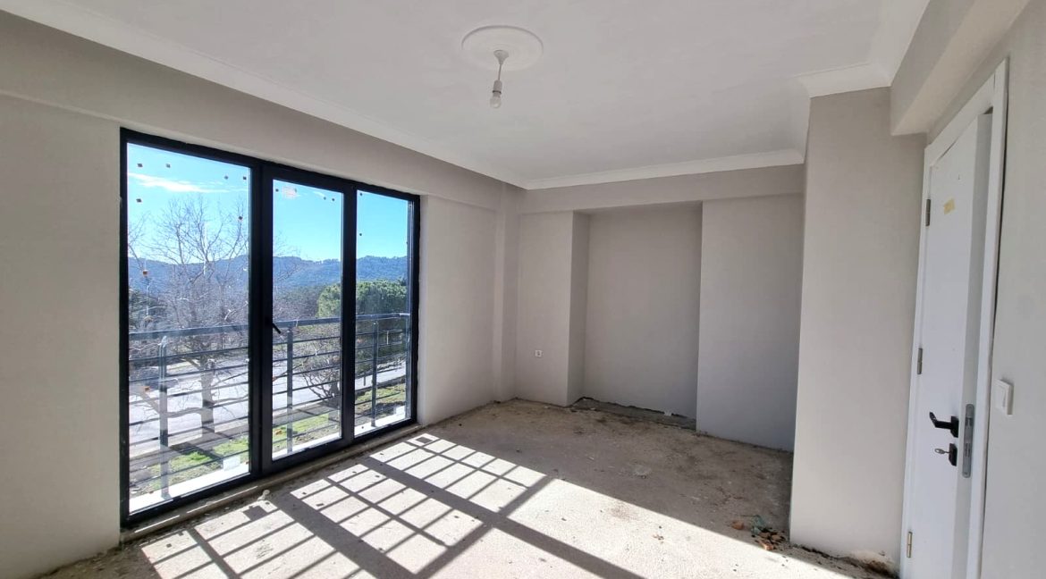 Ayvacık Yeniçam Köyü Girişi'nde Satılık Kiralık Müstakil Evler (19)