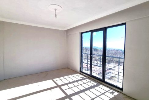 Ayvacık Yeniçam Köyü Girişi'nde Satılık Kiralık Müstakil Evler (20)