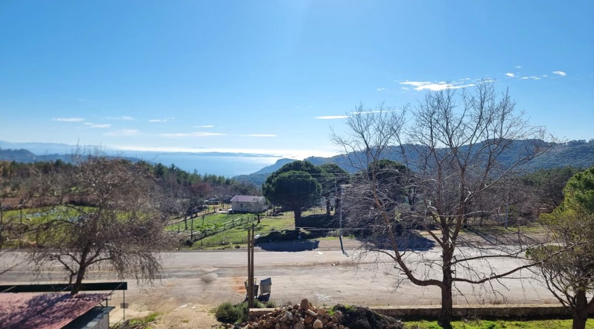 Ayvacık Yeniçam Köyü Girişi'nde Satılık Kiralık Müstakil Evler (22)