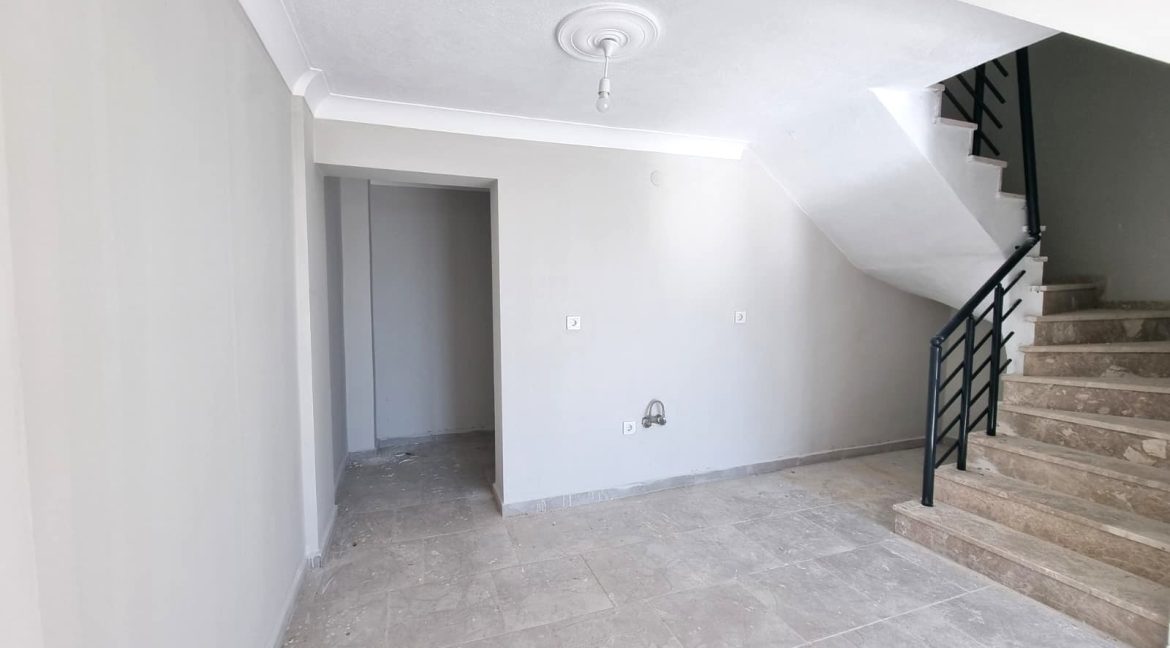 Ayvacık Yeniçam Köyü Girişi'nde Satılık Kiralık Müstakil Evler (31)