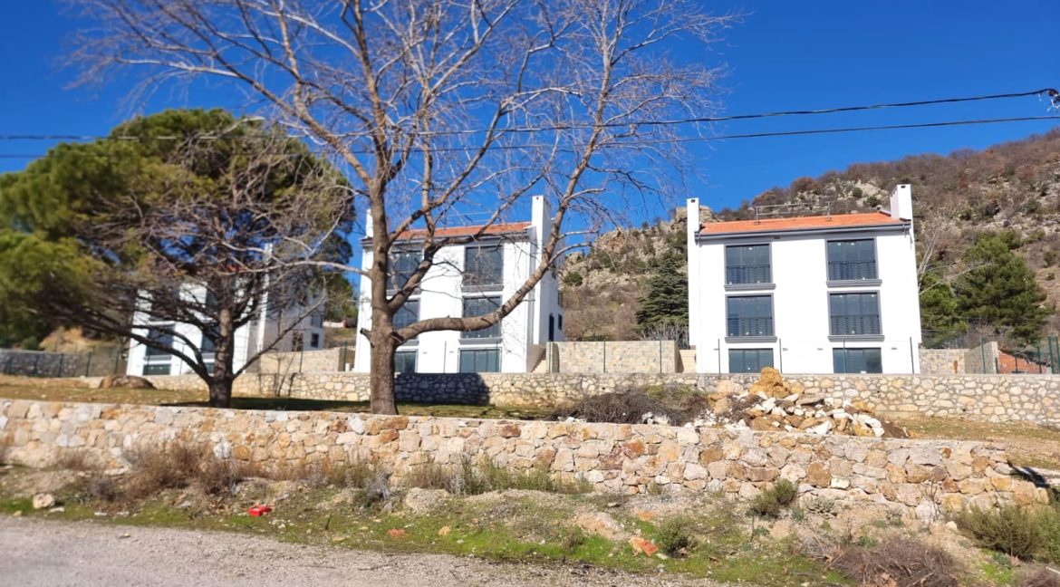 Ayvacık Yeniçam Köyü Girişi'nde Satılık Kiralık Müstakil Evler (41)