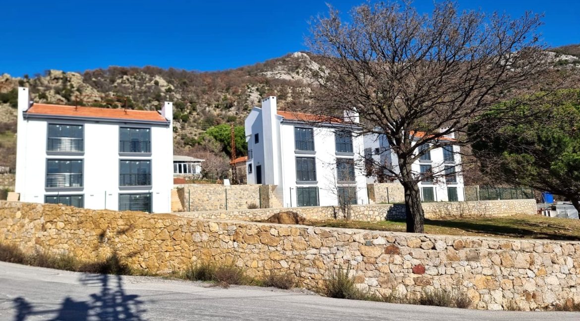 Ayvacık Yeniçam Köyü Girişi'nde Satılık Kiralık Müstakil Evler (42)