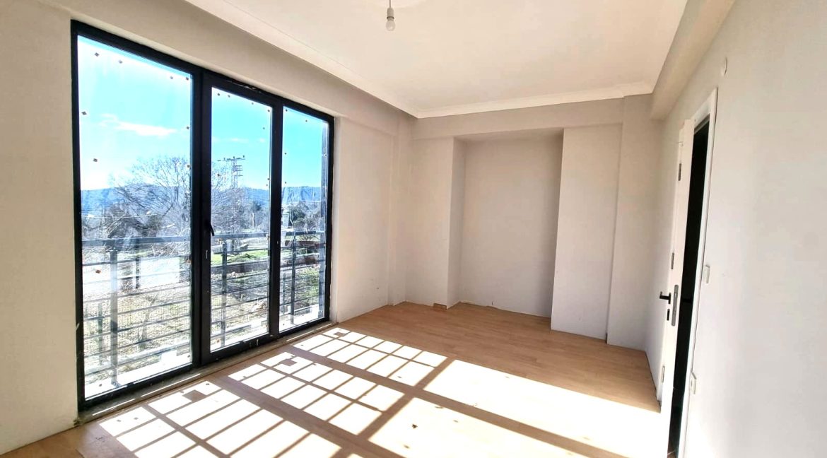 Ayvacık Yeniçam Köyü Girişi'nde Satılık Kiralık Müstakil Evler (5)