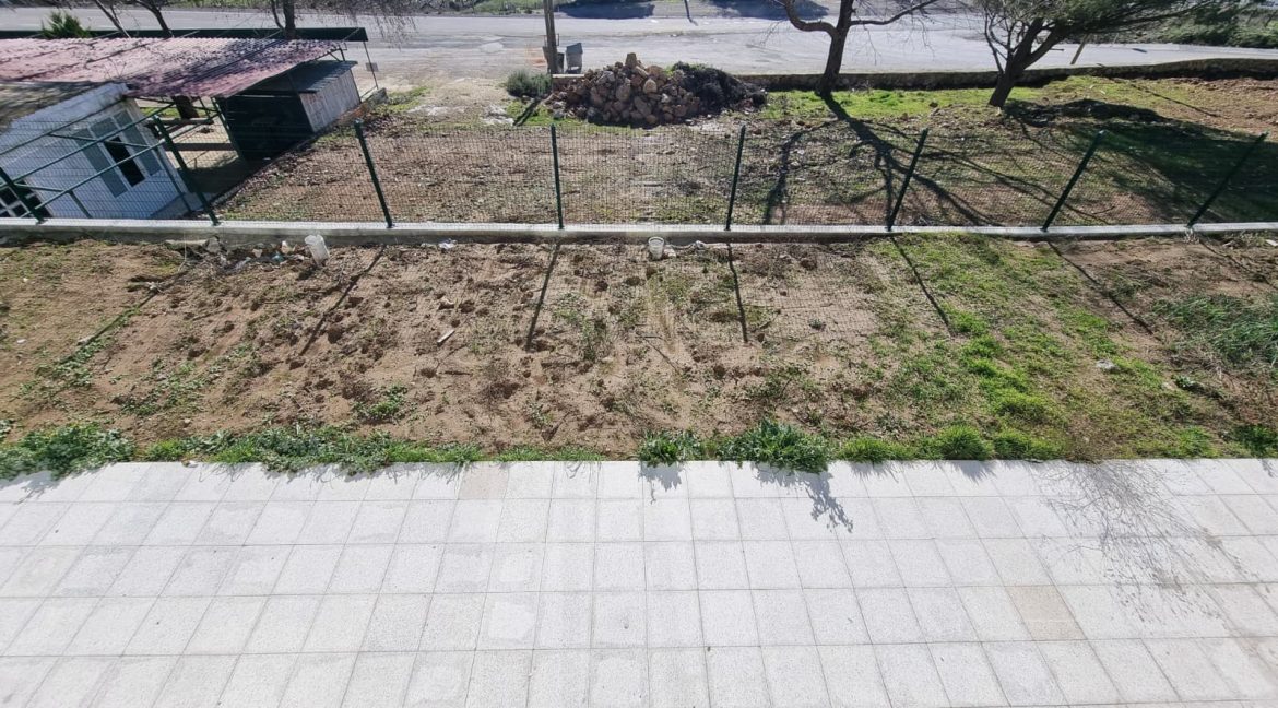 Ayvacık Yeniçam Köyü Girişi'nde Satılık Kiralık Müstakil Evler (6)