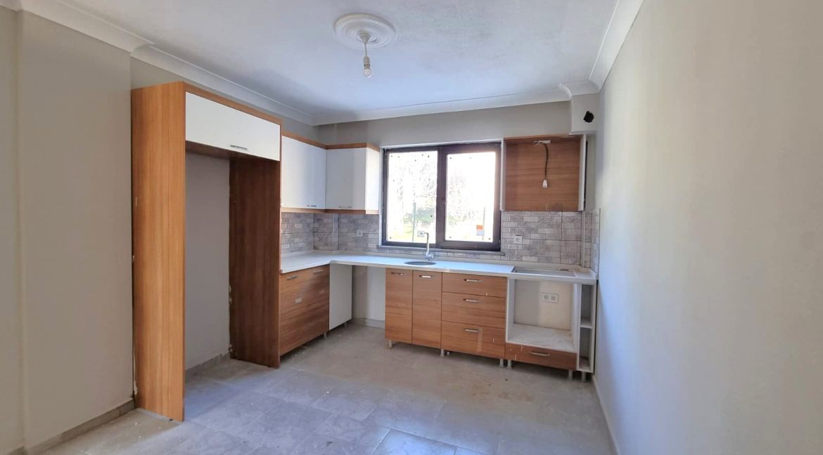 Ayvacık Yeniçam Köyü Girişi'nde Satılık Kiralık Müstakil Evler (9)