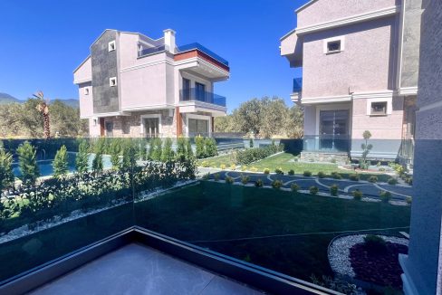 Tahtakuşlar’da Doğayla İç İçe , Modern Tasarımlı Müstakil Havuzlu Villa