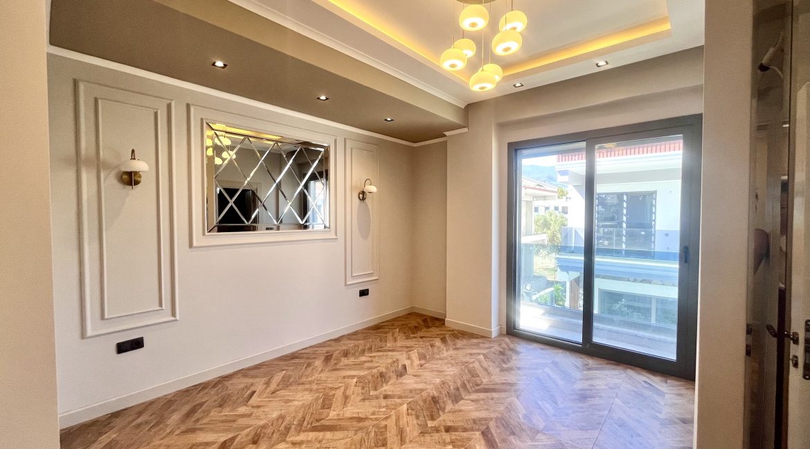 Tahtakuşlar’da Doğayla İç İçe , Modern Tasarımlı Müstakil Havuzlu Villa