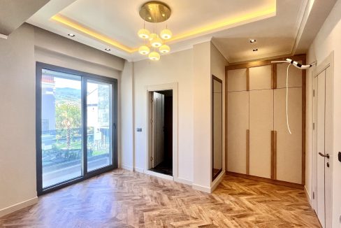 Tahtakuşlar’da Doğayla İç İçe , Modern Tasarımlı Müstakil Havuzlu Villa