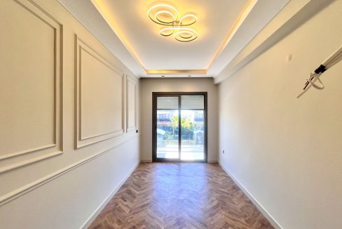 Tahtakuşlar’da Doğayla İç İçe , Modern Tasarımlı Müstakil Havuzlu Villa