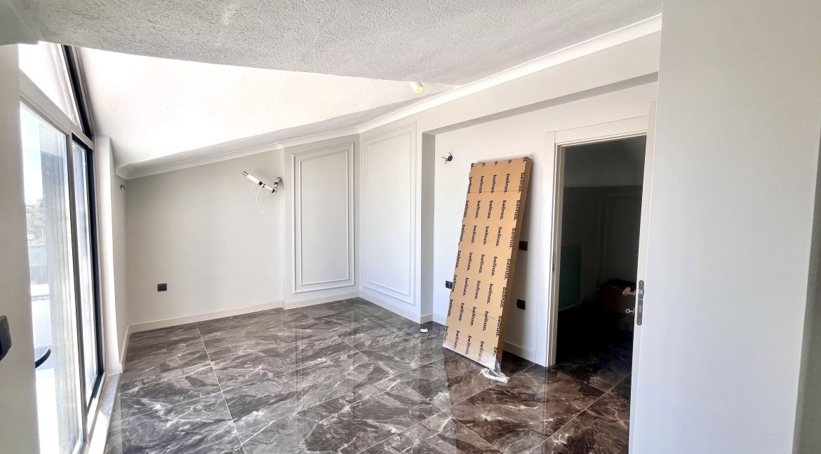 Tahtakuşlar’da Doğayla İç İçe , Modern Tasarımlı Müstakil Havuzlu Villa