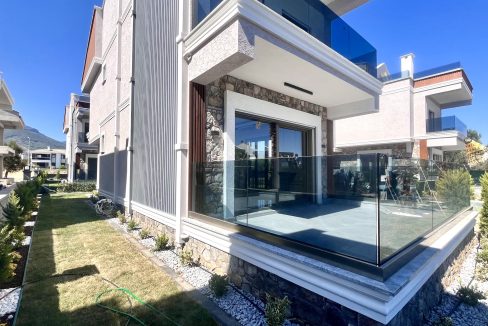 Tahtakuşlar’da Doğayla İç İçe , Modern Tasarımlı Müstakil Havuzlu Villa