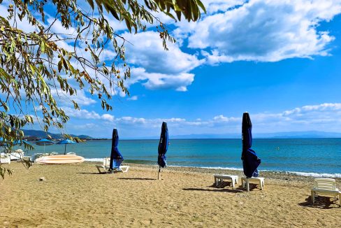 Altınoluk Narlı Sahili’nde Satılık 2+1 Daire