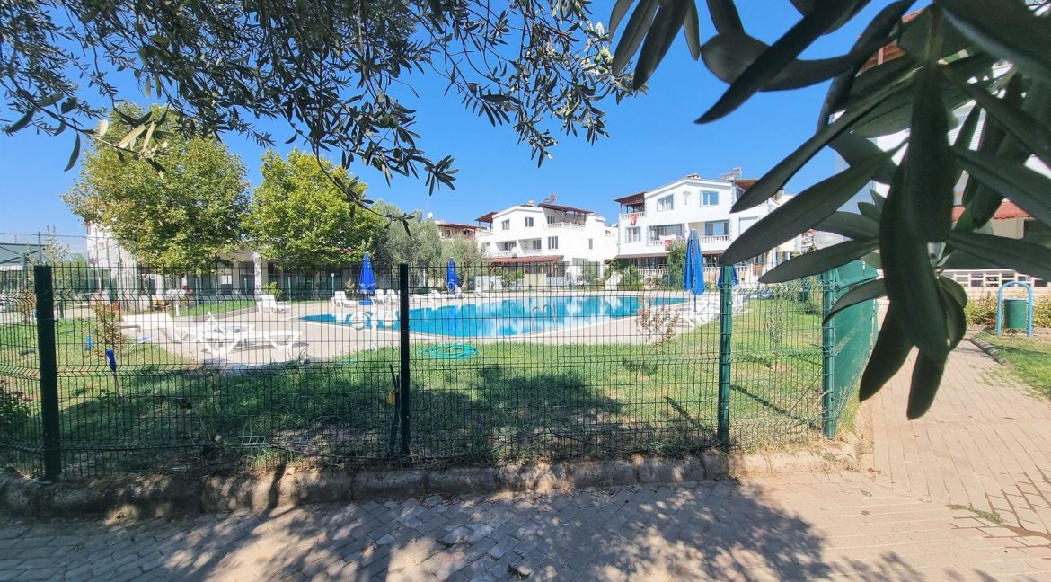 Narlı Sahili Ormancılar Sitesi'nde Satılık Tripleks (43)_1600x901