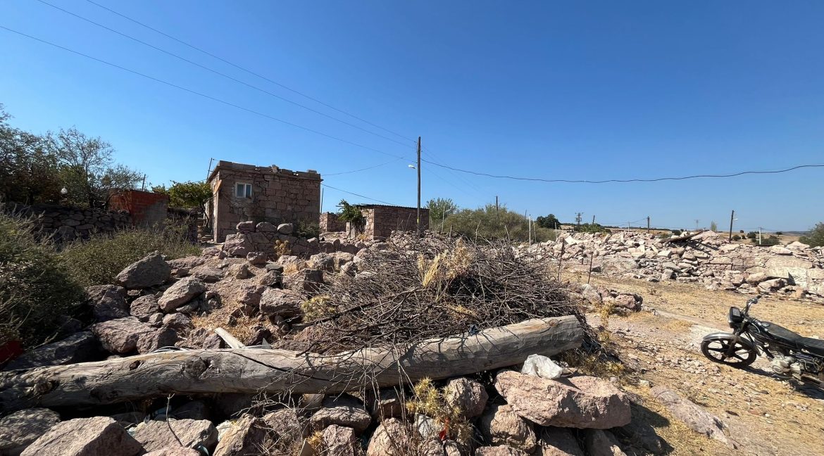 Yukarıköy'ün Aşağıobası'nda Satılık Yatırımlık Arsa (5)