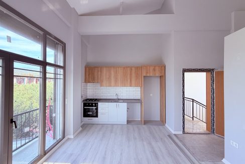 Küçükkuyu Mıhlı Mahallesi’nde Satılık Modern ve Sıfır 1+1 Daire