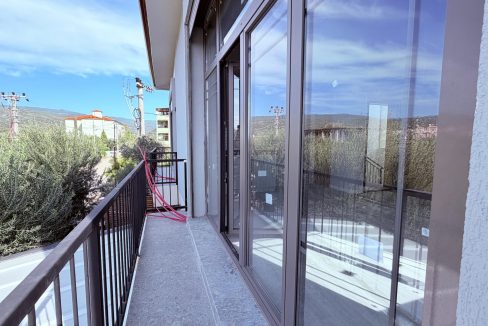 Küçükkuyu Mıhlı Mahallesi’nde Satılık Modern ve Sıfır 1+1 Daire