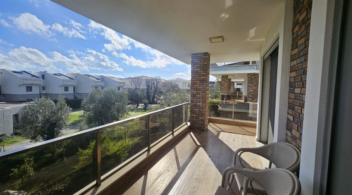 Küçükkuyu'da Satılık Ultra Lüks Tripkles Villa (15)