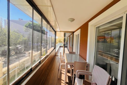 Sahil Mahallesi’nde Kiralık 3+1 Eşyalı Giriş Kat Daire