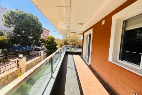 Sahil Mahallesi’nde Kiralık 3+1 Eşyalı Giriş Kat Daire