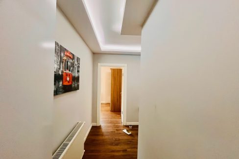 Sahil Mahallesi’nde Kiralık 3+1 Eşyalı Giriş Kat Daire