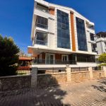 Sahil Mahallesi’nde Kiralık 3+1 Eşyalı Giriş Kat Daire