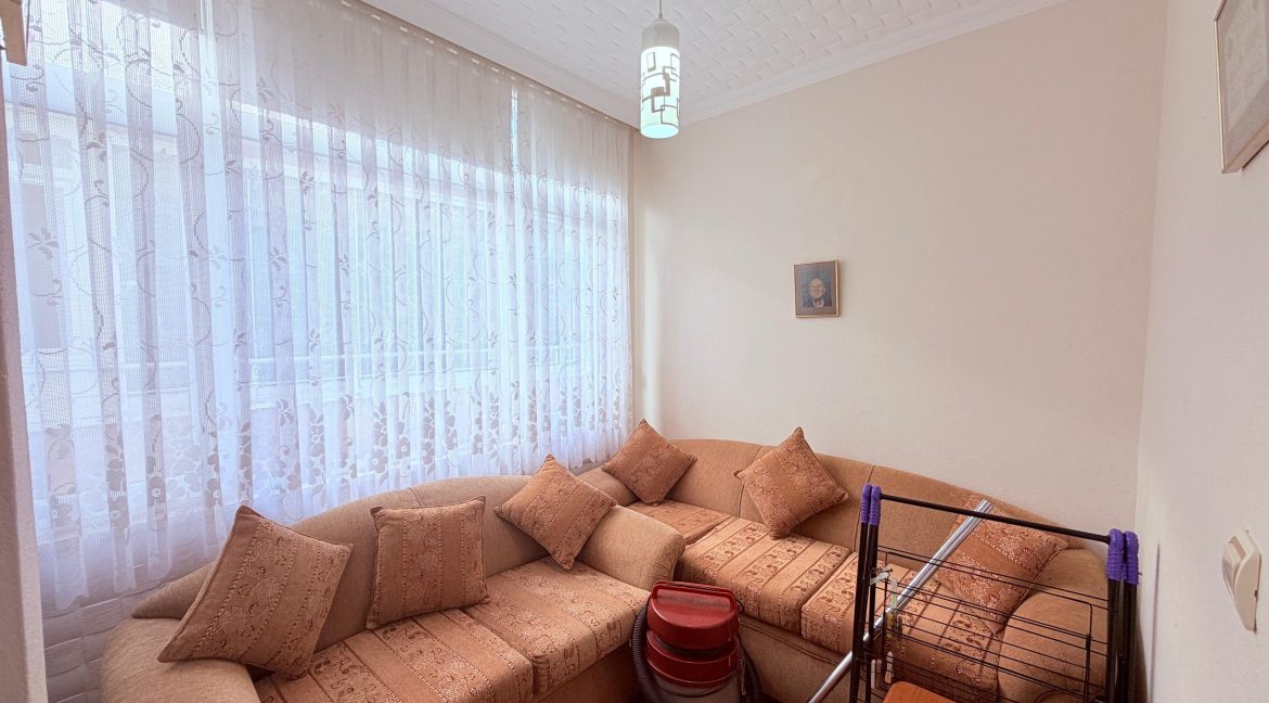 Küçükkuyu Gökçetepe Mahallesi’nde Satılık 2+1 Ara Kat DaireWhatsApp Image 2026-02-28 at 15.13.00 (3)