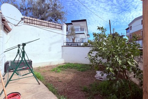 Mıhlı Mahallesi, Bağbaşı Mevkii’nde Kiralık Tek Katlı 1+1 Müstakil Ev 