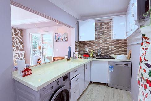 Mıhlı Mahallesi, Bağbaşı Mevkii’nde Kiralık Tek Katlı 1+1 Müstakil Ev 