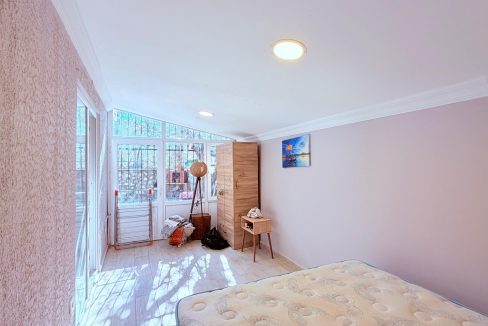 Mıhlı Mahallesi, Bağbaşı Mevkii’nde Kiralık Tek Katlı 1+1 Müstakil Ev 