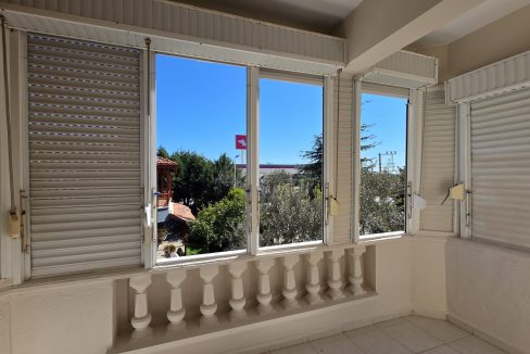 Küçükkuyu'da Nezih Bir Muhitte Satılık 2+1 Daire (10)