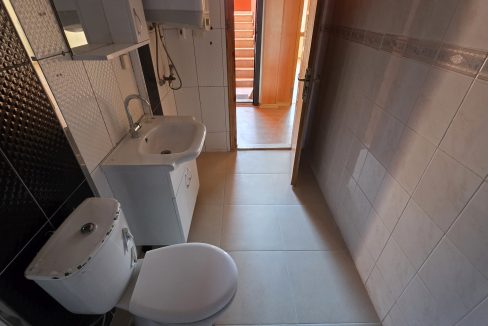 Küçükkuyu'da Nezih Bir Muhitte Satılık 2+1 Daire (23)