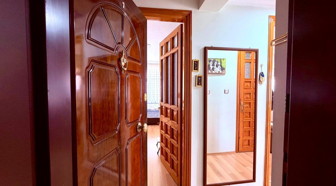 Altınoluk'ta Satılık Leb-i Derya Manzaralı 1+1 Daire  (10)