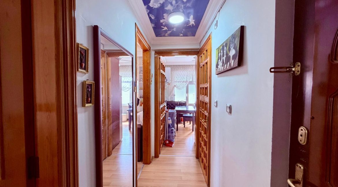 Altınoluk'ta Satılık Leb-i Derya Manzaralı 1+1 Daire  (12)