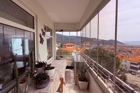 Altınoluk'ta Satılık Leb-i Derya Manzaralı 1+1 Daire  (13)