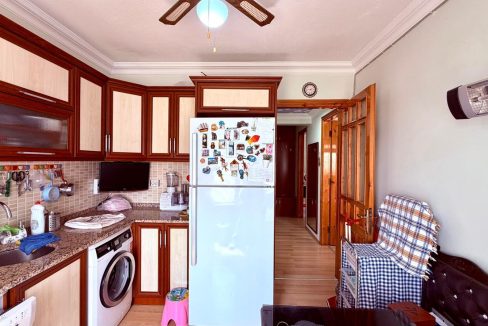 Altınoluk'ta Satılık Leb-i Derya Manzaralı 1+1 Daire  (3)