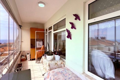 Altınoluk'ta Satılık Leb-i Derya Manzaralı 1+1 Daire  (6)